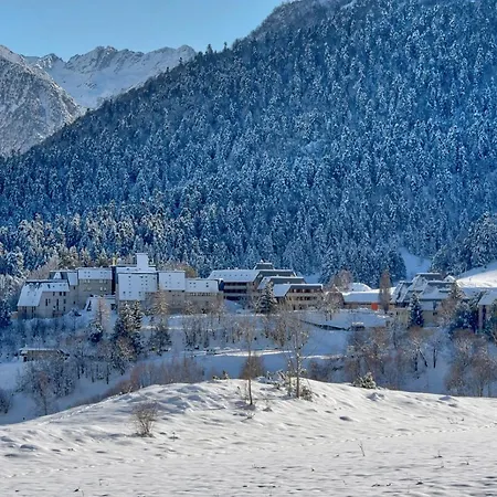 Les Gourgs Blancs - 80m Des Pistes